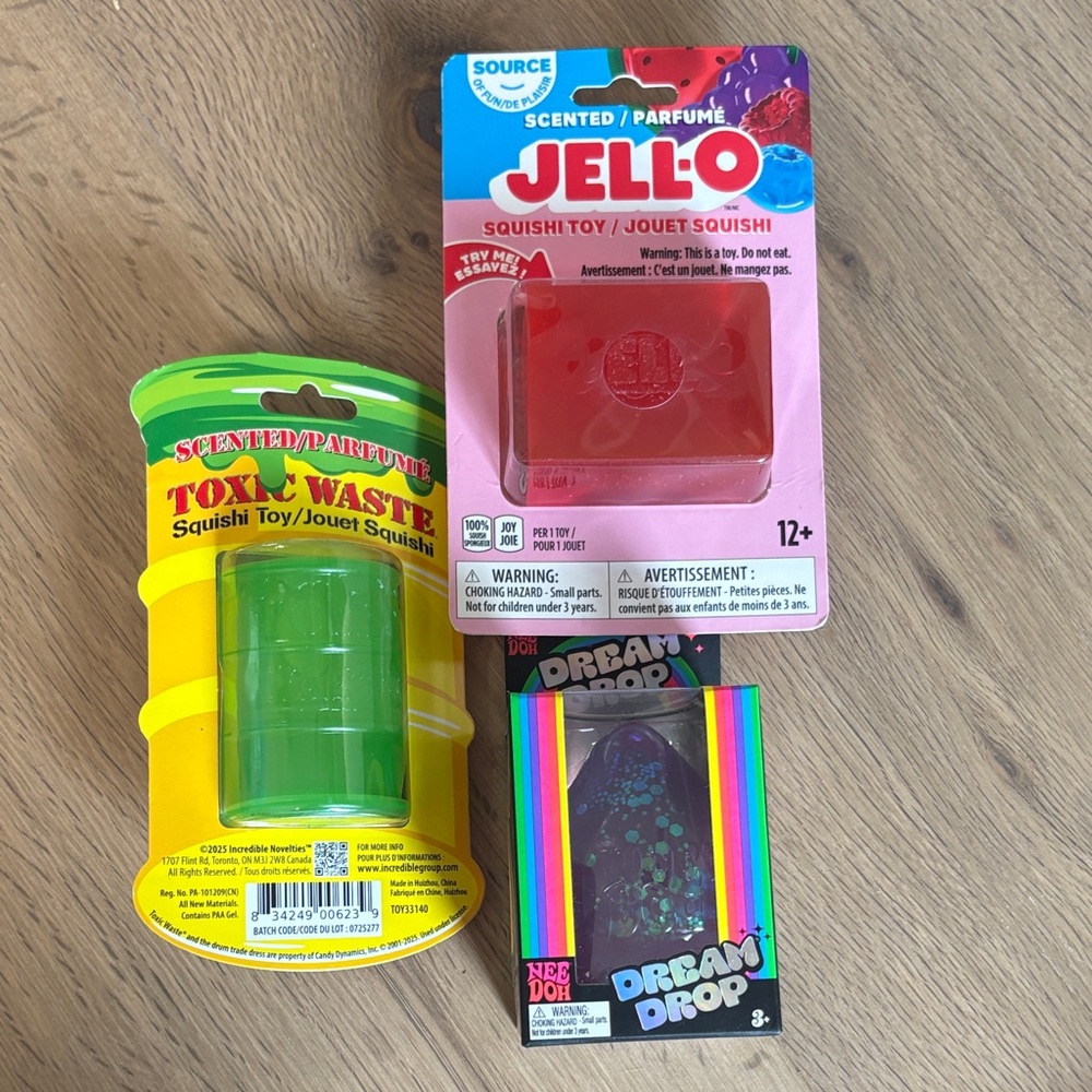 JELL-O Scented Red Squish Toy - Brand